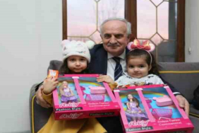 Başkan Aygün, Derince'ye gelen depremzedeleri yalnız bırakmadı