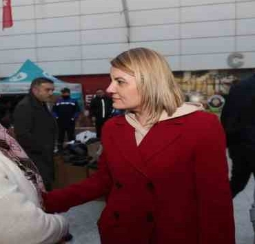 Başkan Hürriyet, İzmit'e gelen depremzedeleri ziyaret etti