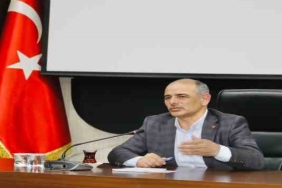 Başkan Söğüt: "Kamudaki riskli binaları boşaltacağız"