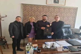 Depremzede öğrenciler için kollar sıvandı