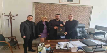 Depremzede öğrenciler için kollar sıvandı