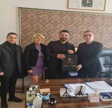 Depremzede öğrenciler için kollar sıvandı