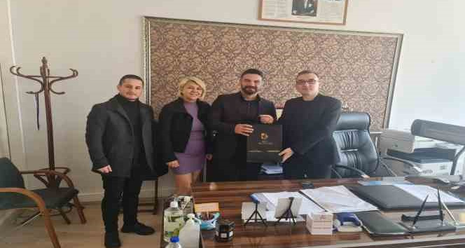 Depremzede öğrenciler için kollar sıvandı