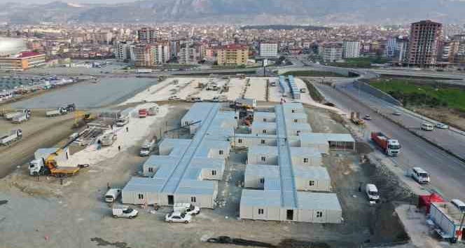 Hatay'da 96 konteynerden oluşan 54 yataklı hastanenin yapımı tamamlandı