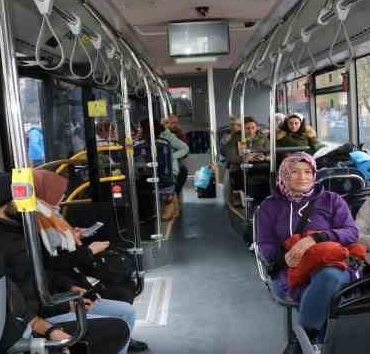Kocaeli'den Hatay'a takviye sağlık personeli gönderildi