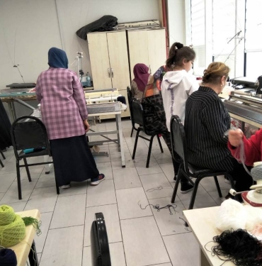 original-el-emegi-goz-nuru-urunler-depremzedeler-icin-n-8112852-YF5O (1)