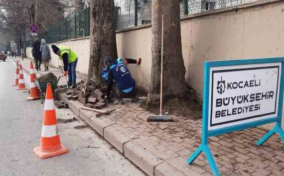 Seka Devlet Hastanesi çevresindeki kaldırımlar onarıldı