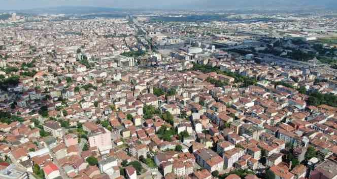 Tahir Büyükakın deprem bölgesinde açıkladı: 