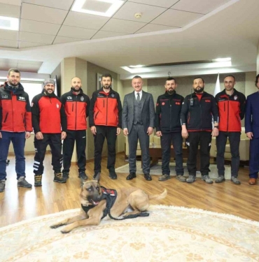 131743958-1678960879