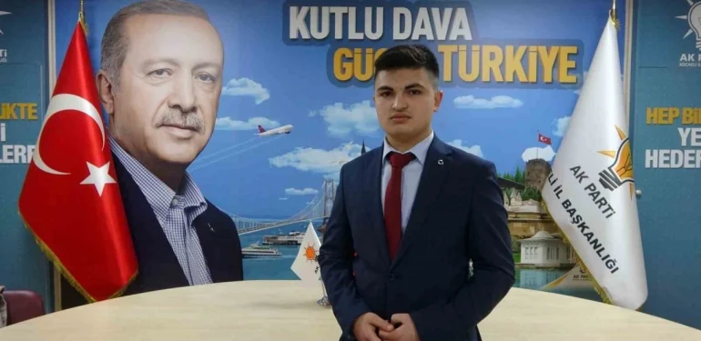 18-yasindaki-ahmet-safa-kocaelinin-en-genc-milletvekili-aday-adayi-oldu