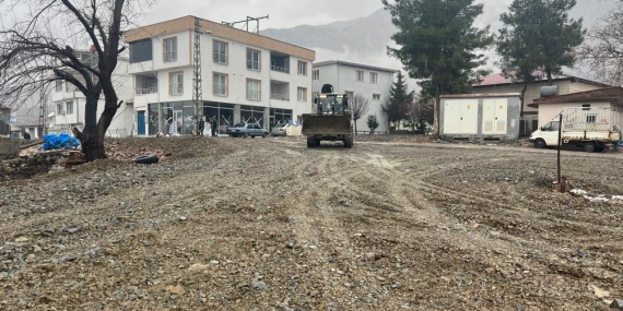 İzmit Belediyesi afet toplanma alanı oluşturuyor