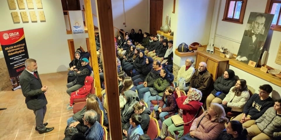 Gölcük’te kitap tutkunları ödüllendirildi