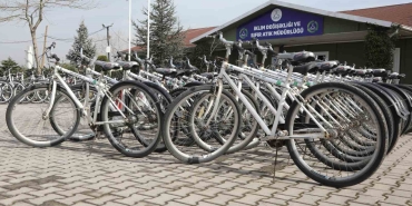 Atıl bisikletler çocuklar için geri dönüştürülüyor