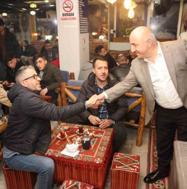 Başkan Bıyık Ramazan ’da mahalle mahalle geziyor