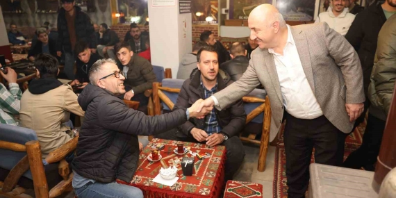 Başkan Bıyık Ramazan ’da mahalle mahalle geziyor