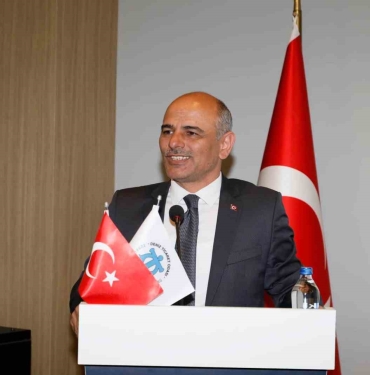 Başkan Söğüt, "Kocaeli, Türkiye ’de en fazla yük ve konteyner elleçlenen limanlar arasında ilk sıradadır"
