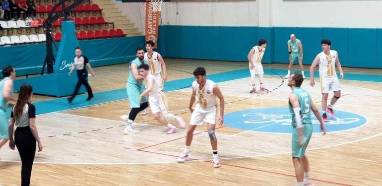 Çayırova Belediyesi farklı kazandı