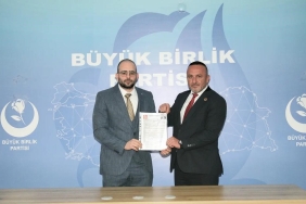 BBP Kartepe İlçe Başkan Yardımcısı istifa edip milletvekili aday adayı oldu