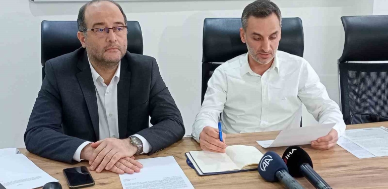 Binanın kirişlerinin toprakla doldurulduğu iddia edilmişti, müteahhitten açıklama