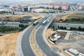 Büyükşehir, Turgut Özal'daki trafik sorununa neşter vurdu