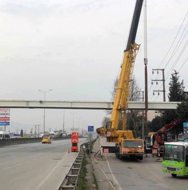 Çenesuyu üstgeçidinin köprü montajı yapıldı