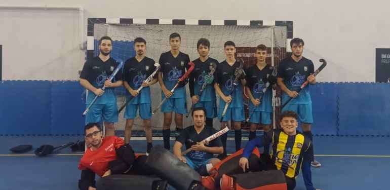Derincespor Çim Hokeyi Takımından ulusal başarı