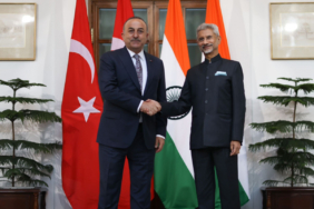 Dışişleri Bakanı Çavuşoğlu Hindistan’da