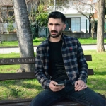 film-gibi-olay-sahnede-turku-soylerken-kendi-olum-haberini-aldi