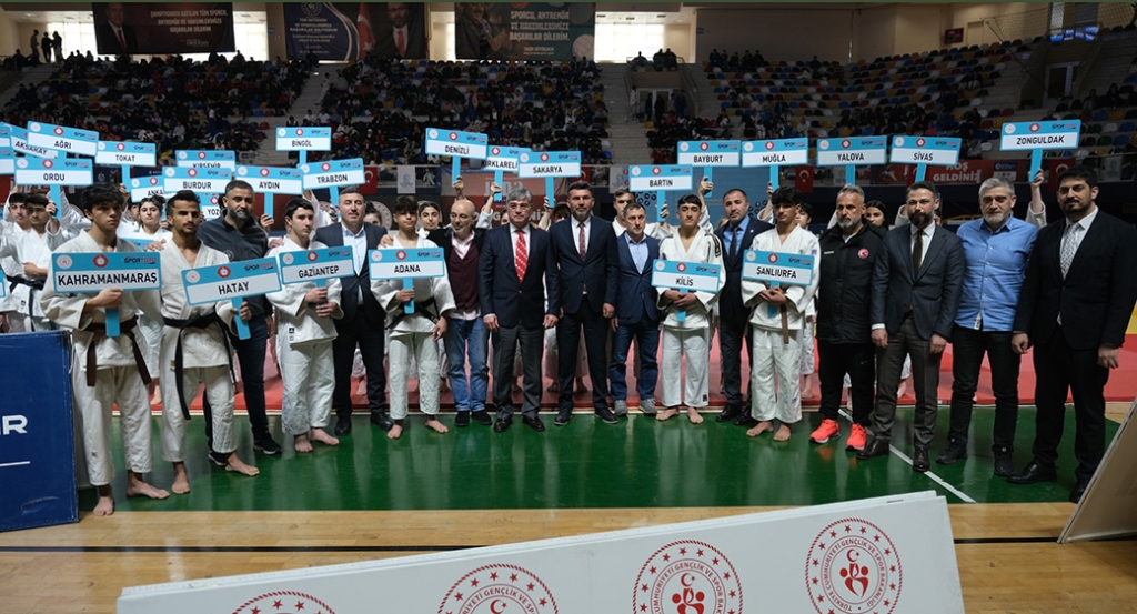 Gençler Türkiye Judo Şampiyonası ’nın açılış seremonisi yapıldı