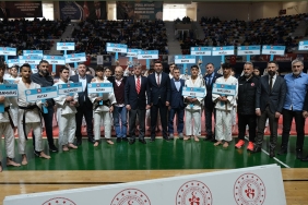 Gençler Türkiye Judo Şampiyonası ’nın açılış seremonisi yapıldı