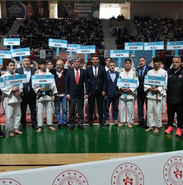 Gençler Türkiye Judo Şampiyonası ’nın açılış seremonisi yapıldı