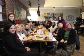 Glütensiz mutfak atölyesinin geliri depremzedelere bağışlanacak
