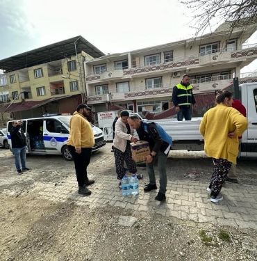 Gölcük Belediyesi Hatay ’da yaraları sarmaya devam ediyor