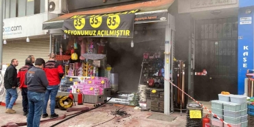 is-yerinden-yukselen-dumanlar-korkuttu-15708316_amp