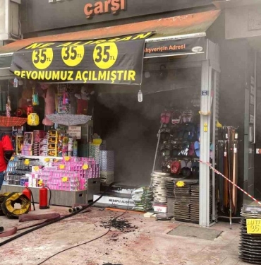 is-yerinden-yukselen-dumanlar-korkuttu-15708316_amp