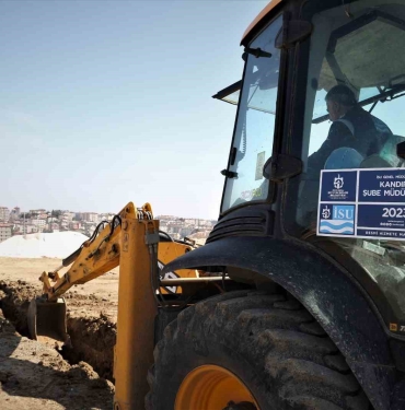 İSU ekipleri Hatay ’ı tekrar ayağa kaldırıyor