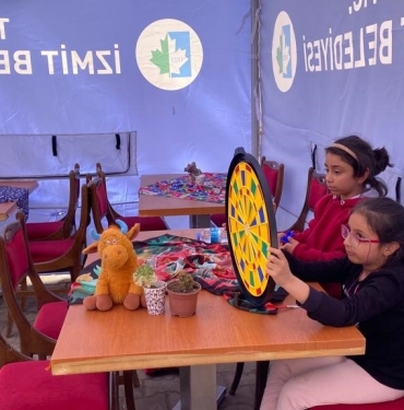 İzmit Belediyesi, Defne ’de sosyal alan oluşturdu