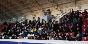 İzmit'in Perileri Diba'yı Rahat Geçti: 97-68