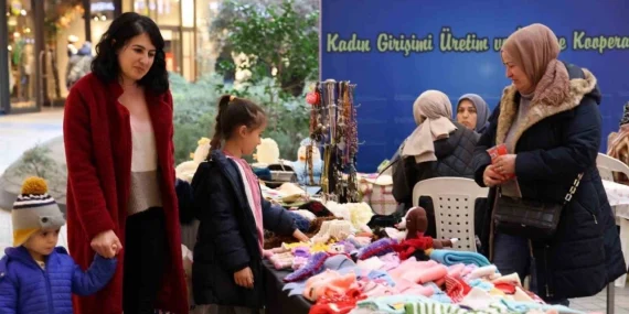 Kadın girişimciler ürünlerini pazarladı