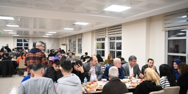 Kartepe ’de 3 bin 400 depremzede misafir ediliyor