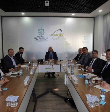 Kocaeli Büyükşehir, deprem bölgesinde 150 bin kişilik yemek ikramı yapacak