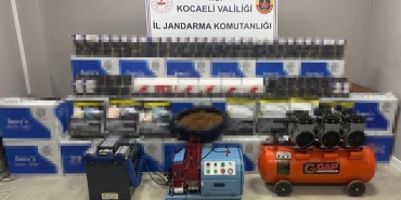 Kocaeli ’de 450 bin TL değerinde kaçak sigara malzemesi ele geçirildi