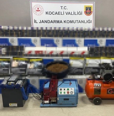 Kocaeli ’de 450 bin TL değerinde kaçak sigara malzemesi ele geçirildi