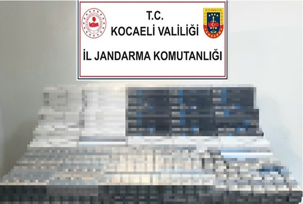 Kocaeli'de bin 280 paket kaçak sigara ele geçirildi