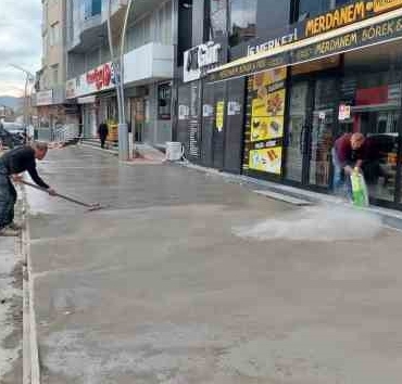 Körfez'de üstyapı çalışmaları sürüyor