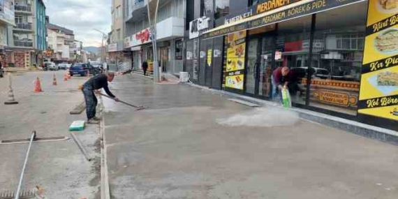 Körfez’de üstyapı çalışmaları sürüyor