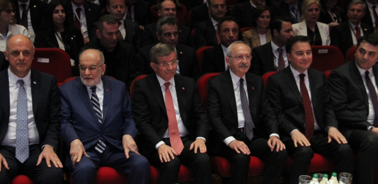 Millet İttifakı, İzmir'de toplandı