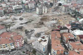 O mahallede felaketin izleri tamamen siliniyor
