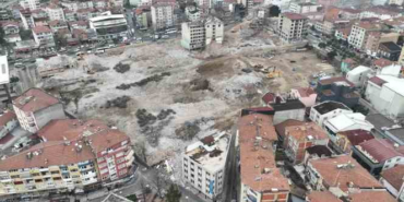 O mahallede felaketin izleri tamamen siliniyor