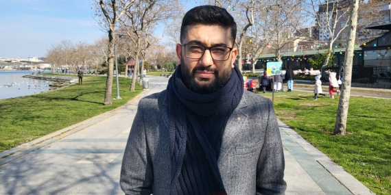 Özbekistanlı Youtuber Abdukarim Mirzayev depremzedeler için yaklaşık 320 bin dolar bağış topladı